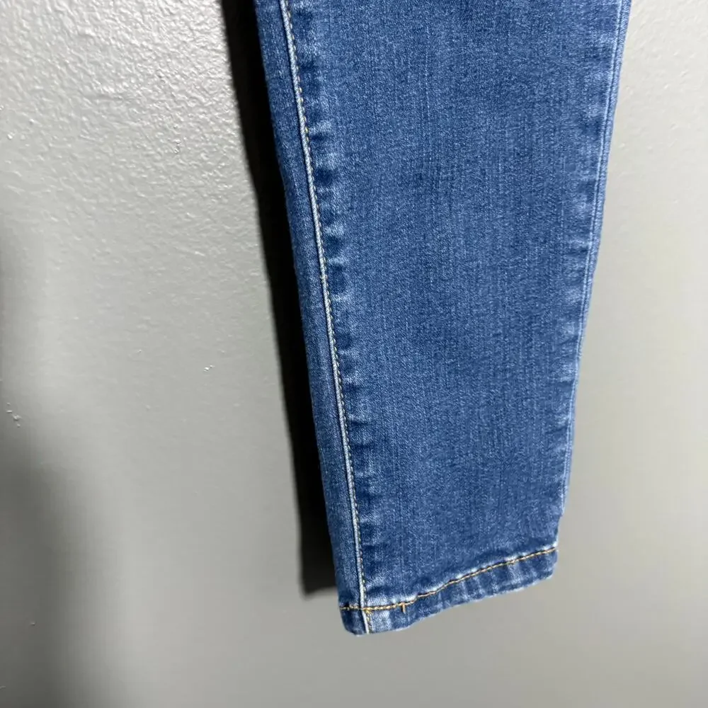Lularoe Women's Magic Waist Medium Wash Skinny Jeans - Size 30 - Mid Rise Waist